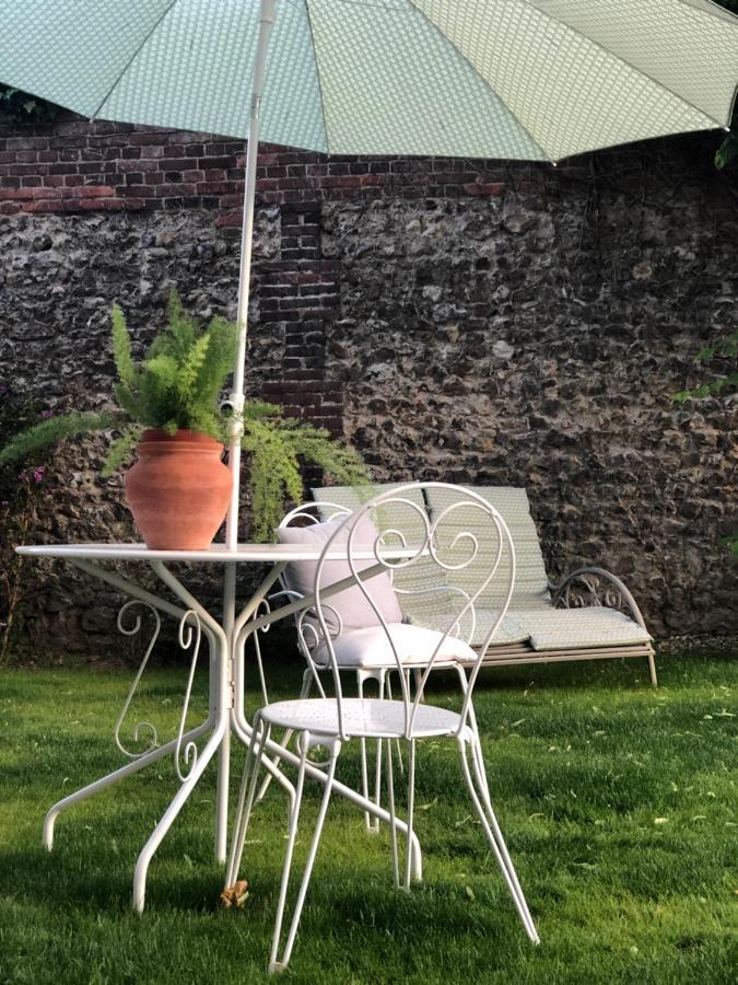 A L'Ecole Buissonniere Bed & Breakfast Honfleur Ngoại thất bức ảnh